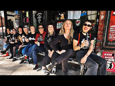 LOS FASTIDIOS - Sometimes Good Girls Don’t Wear White (Official Videoclip - 2025)