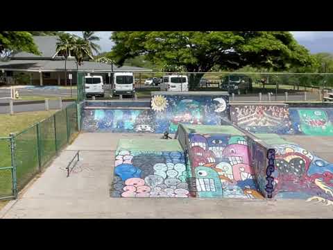 Skateboarding Kahului