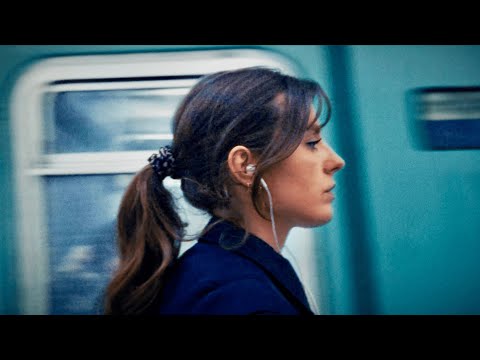 Emma Hoet - J'aimerais tant que tu sois là (Lyrics Video)