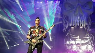 Five Finger Death Punch - Gone Away; DTE Energy Music Theater; Clarkston, MI; 9-1-2018