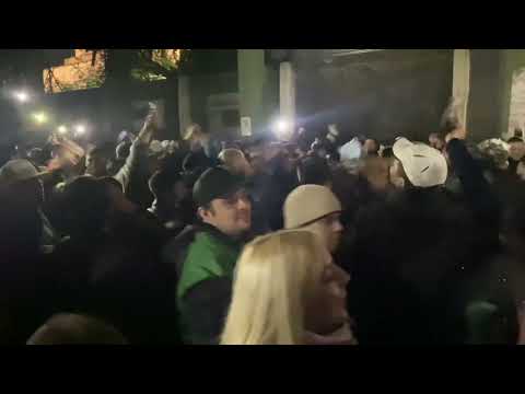 "FIESTA Y LOCURA EN MATADEROS - NUEVA CHICAGO GIMNASIA DE MENDOZA. FECHA 19 B NACIONAL 2022" Barra: Los Pibes de Chicago &bull; Club: Nueva Chicago