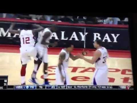 Blake Griffin Dunk on the Bucks