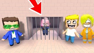 ENCERRAMOS A LA POLICÍA EN LA CÁRCEL Y NOS ESCAPAMOS DE LA CÁRCEL MÁS SEGURA DEL MUNDO EN MINI WORLD