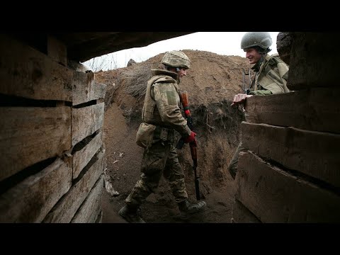 ...كييف تحذر من هجوم روسي قريب على أراضيها وبايدن يعد "مج