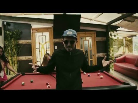 Benditas Mujeres - Vinilo Mc (Video Oficial)