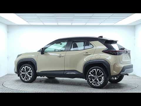 Toyota Yaris Cross Hybrid Black Roof - Image 2