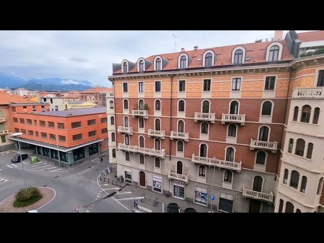 Biella via Torino -  ampio alloggio. Vista. € 98.000