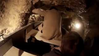 preview picture of video 'Rowboat almost stuck in Cave of Tapolca - Szorítóban a Tavasbarlangban!'