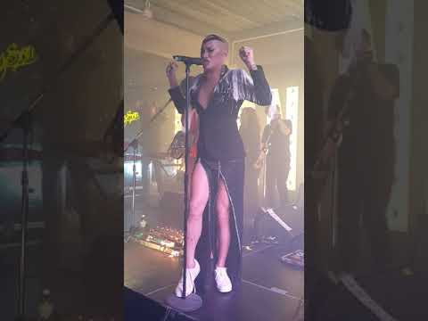 ชนุดม - Chanudom the Opening Album (24.08.2018)