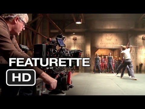 Pacific Rim Featurette - Under Attack (2013) - Guillermo del Toro Movie HD
