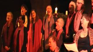 The Saturday voices with "I'll be home for Christmas" en " Very, very, merry, merry Christmas.