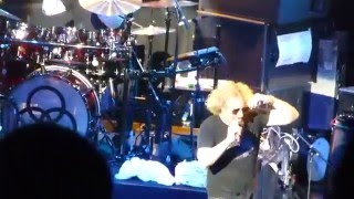 Sammy Hagar and The Circle - When It&#39;s Love