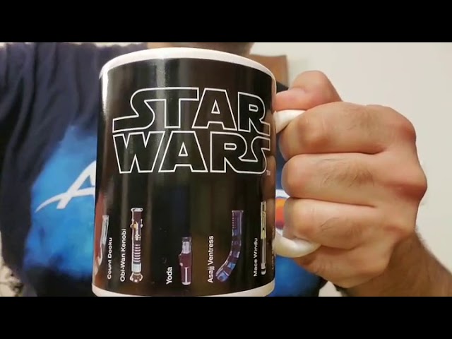 Vídeo relacionado con TruffleShuffle Star Wars - Taza con diseño de sable de luz