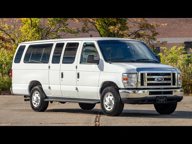 2013 FORD E350 SUPER DUTY PASSENGER For Sale