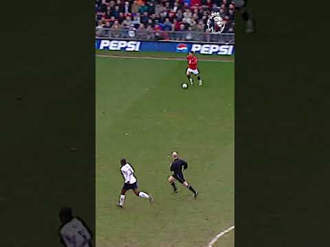 Roy Keane tackles & Cristiano Ronaldo scores!