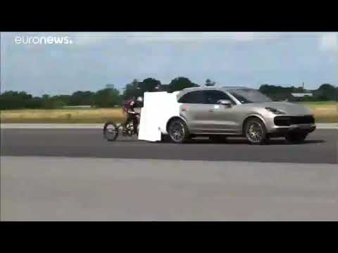 The Briton biked up to 280 km/h and broke the world record.#guinessworldrecordholder #shorts