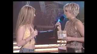 Jacynthe sings Entends-tu-mon coeur at La Fureur - 2000