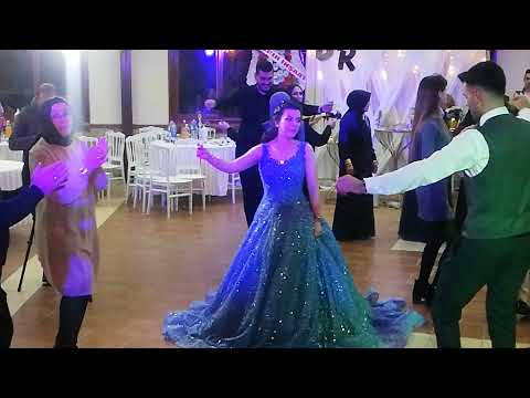 Cezayir İspartanın Yalvaç İLÇESİ MÜZİSYEN ÖZLEM ÖKTEN Ramazan & Büşra Baysal çiftinin nişanı