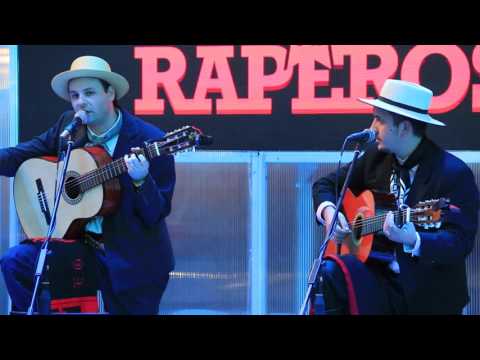 Argentine traditional improvisers Vs. rappers