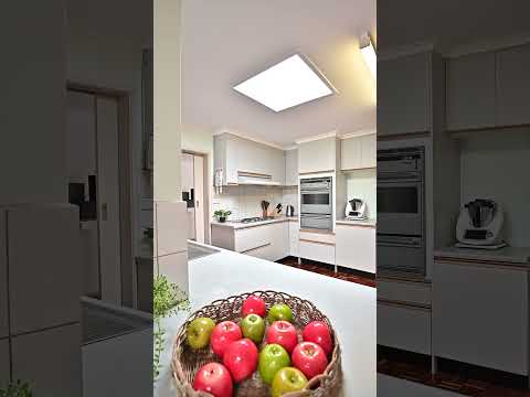 40 Daymar Drive, Mooroolbark, VIC 3138, 4 Kuwarto, 2 Banyo, House