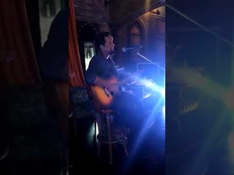 Sareen Acharya medley of Maeri, Samjhawa , Jeena Jeena