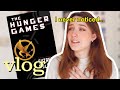 VLOG: things i noticed while rereading the hunger games | reading vlog + discussion