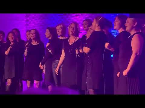 True colors med Marianne Pentha som solist.