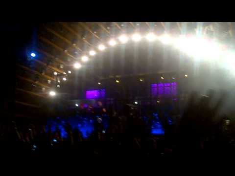 Swedish House Mafia Opening Party 04-07-2012 - Hertz & 2night (eric Prydz).MP4