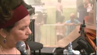 Na rua, na chuva, na fazenda - Nana Caymmi