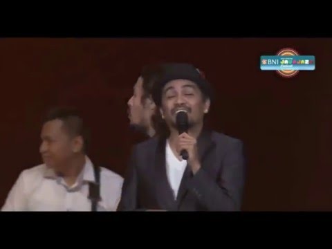 September by Glenn Fredly - Marcello Tahitoe - Isyana Sarasvati (Live At Java Jazz 2016)