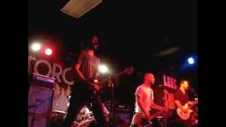 Torche - Snakes are Charmed (Toronto 2013-06-08)