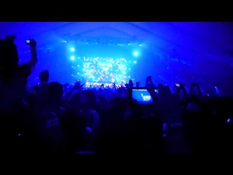 Dirty South - Pjanno vs. Silvia (Dirty South & Sebastian Ingrosso Remix) @ Beyond Wonderland 2011