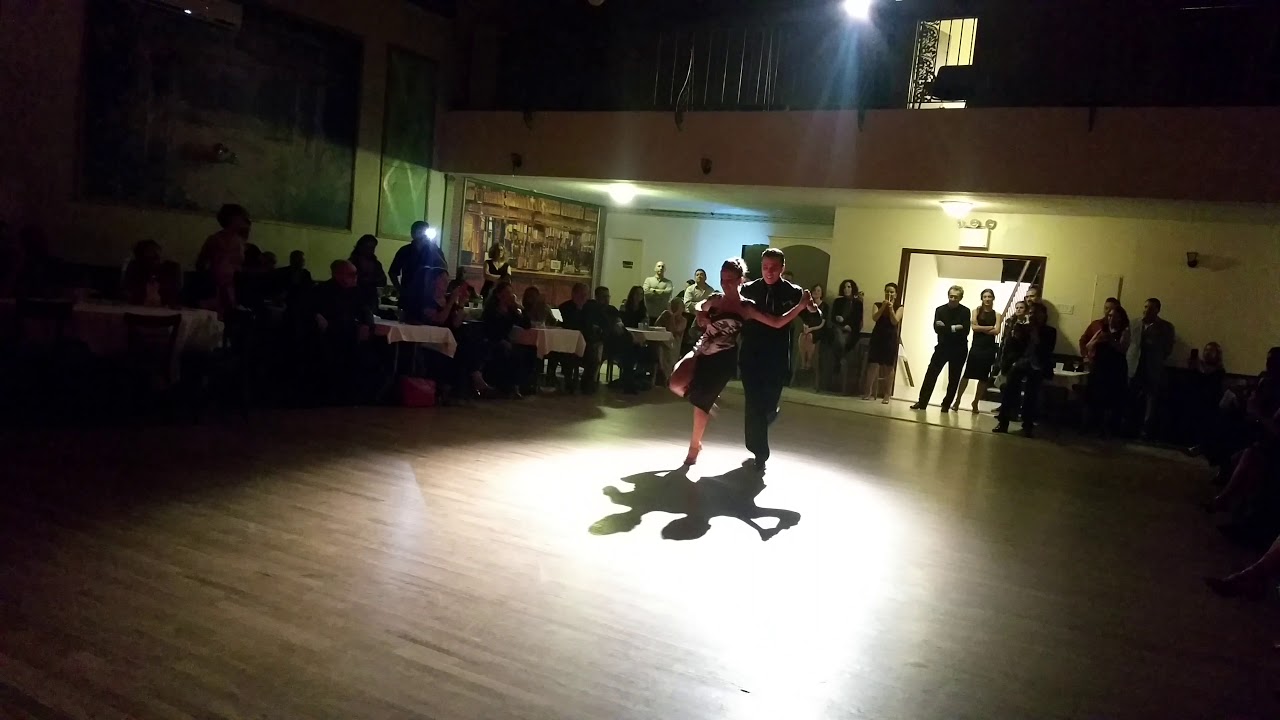 Argentine tango al reves: Laila Rezk & Leandro Oliver @ Astoria Tango Club