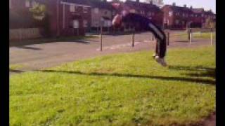 preview picture of video 'Cameron Butler Parkour/ freerunning late first showreel- 2010'