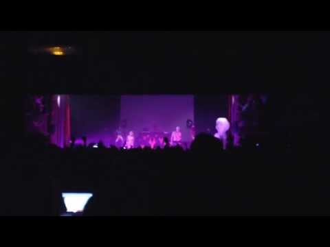 Die Antwoord - Baby's On Fire  (LIVE - Paris 2013)
