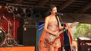 Kinnie Starr performance - 1st Song - Not Enough