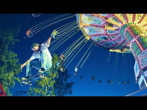 Patinação no parque de diversões Särkänniemi da Finlândia com Jaakko Ojanen