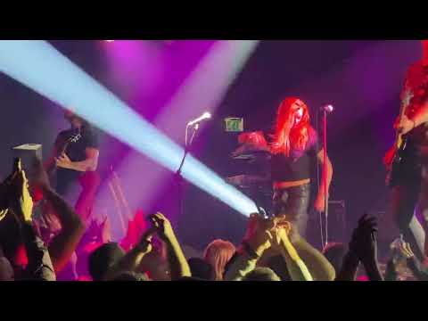 Barbee, Live at Tivolivredenburg Utrecht, November 21st 2025