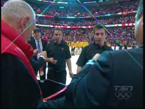 gold medal presentation IIHF