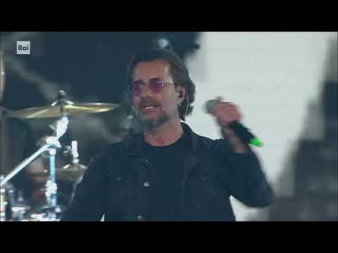 Achtung Babies - Aurora