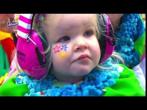 Beppie en dansgroep Cosy Corner - De sjakkelakkaboem