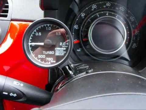 ABARTH 500 GReddy Trust Boost gauage