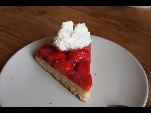 Klassischer Erdbeerkuchen