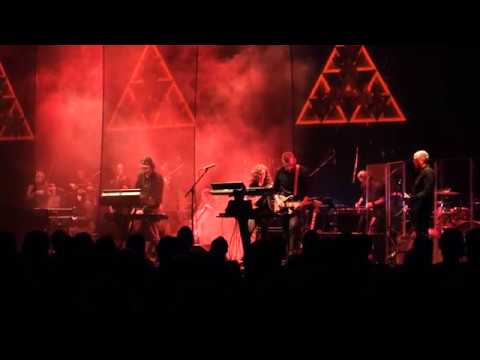 Rhian Sheehan - Between Us & The Dying Starlight (Live)