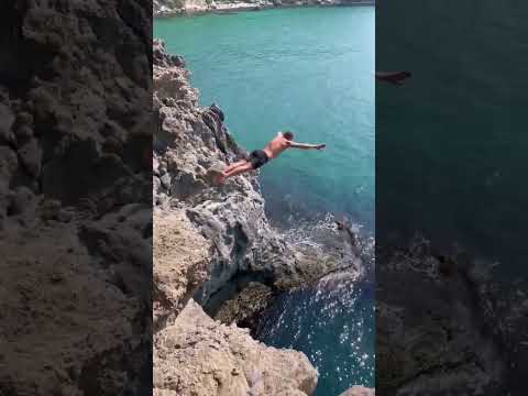 #cliffdiving #sendit #sea #jump