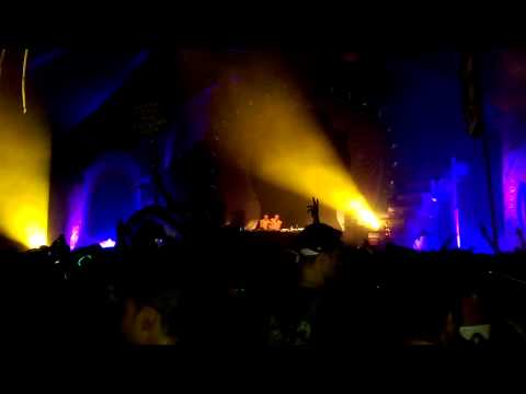 Blasterjaxx - Numb - Tremor @ Tomorrowworld 2014