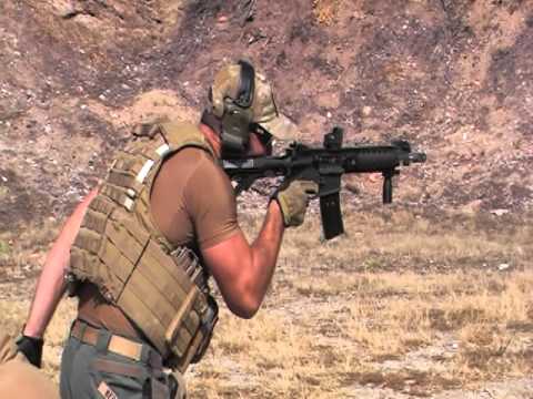 Falcon Security PSD Instructor Fires FERFRANS Piston SOAR AR SBR One-Handed Full-Auto on Steel