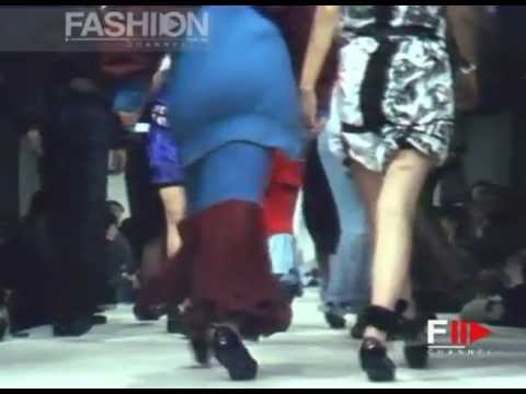 "Vivienne Westwood" Autumn Winter 1984 1985 Paris 5 of 5 pret a porter woman by FashionChannel