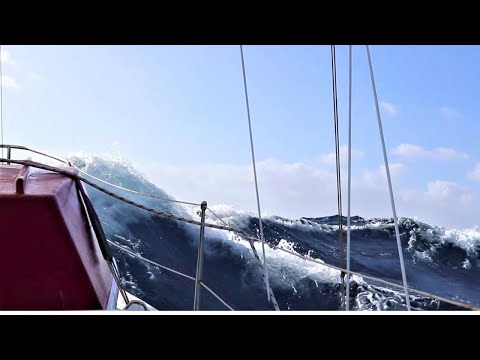 Ep. 32 Crossing the Atlantic Solo from East to West in a small boat, Contessa 26, Pt 6
