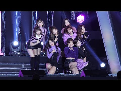 171101 TWICE (트와이스) 'LIKEY' 4K 직캠 @하나된 열정 하나된 대한민국 4K Fancam by -wA-